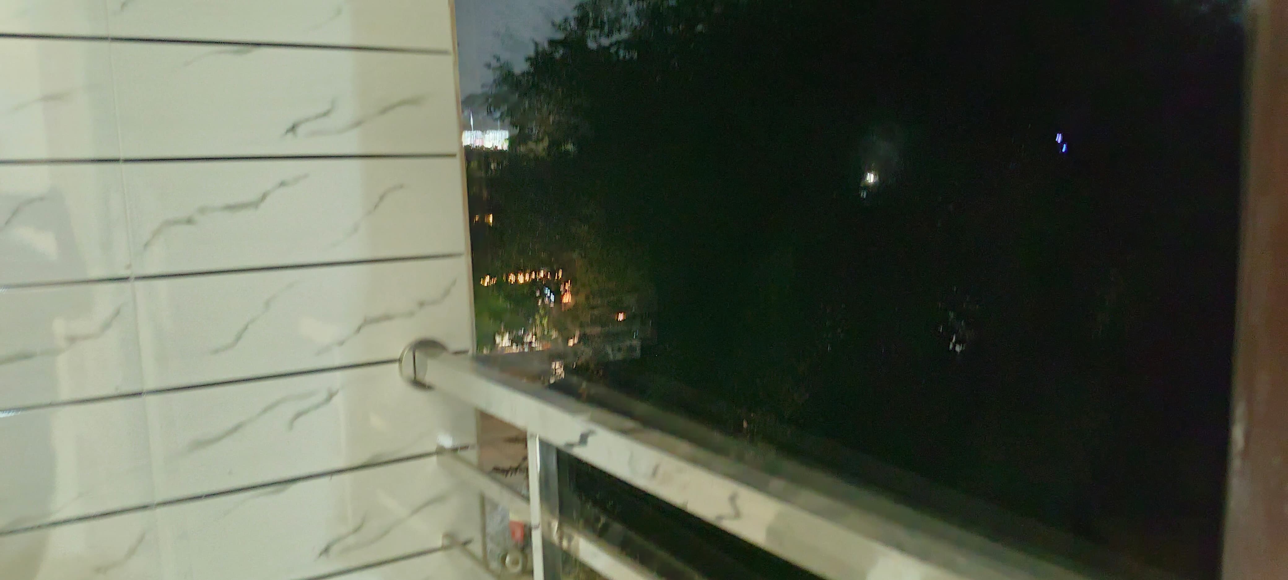 Image Missing
